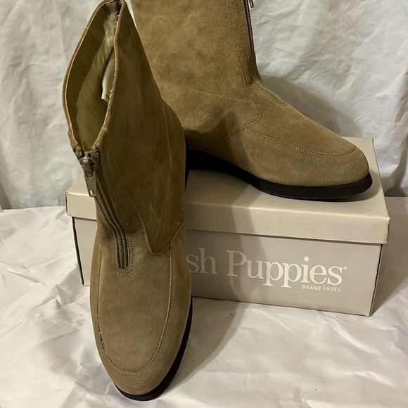 Hush Puppies boots, size 7, Zipper entry, New In Box - Picture 2 of 7
